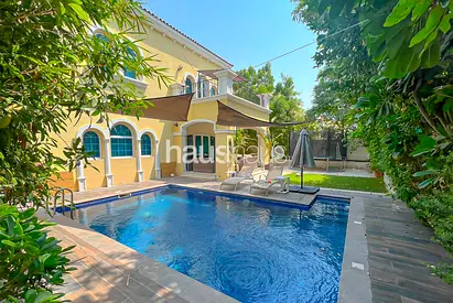 Close to Pavilion | Upgraded | Pool | Looked After