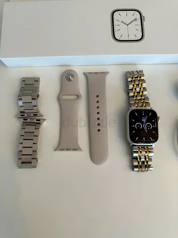 Apple Watch Series 7 (GPS + Cellular)
45mm Stainless Steel Case 3 straps; 2 charging cables