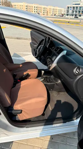 2019 Nissan VERSA 照片 3