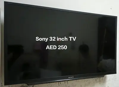 Sony Bravia 32 LED Smart TV for Sale | AED 250