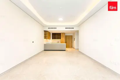 Ultra Luxury | Vacant | Brand New