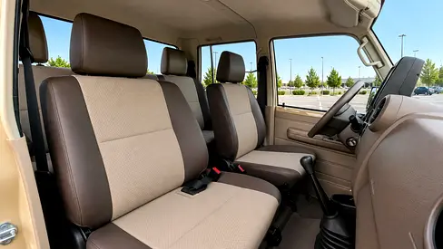 2023 Toyota LAND CRUISER 70 SERIES — миниатюра 7
