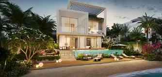 Spacious Waterfront Villa | Freehold