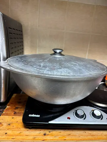 Large aluminum cooking pot with lid - used Uzbek dishes for pilaf