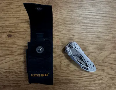 Leatherman Multitool Knife