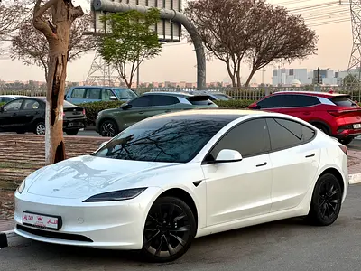TESLA MODEL 3 LONG RANGE 2024 GCC UNDER WARRANTY FROM AGENCY