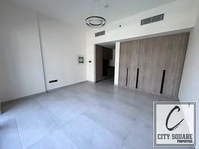 Pool View Studio | Balcony | Vacant