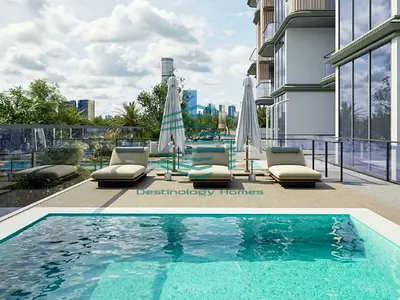 WATERFRONT | LUXURY UNIT | PRIME LOCATION | HIGH ROI
