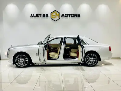 2016 ROLLS-ROYCE GHOST 照片 9