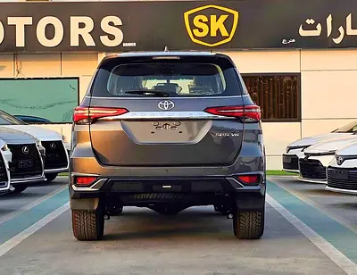 2026 Toyota FORTUNER photo 3