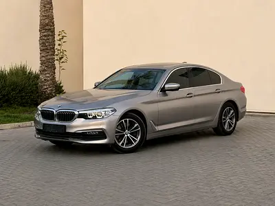 BMW 5-Series 520i Exclusive 2020 | GCC Specs | Low Mileage