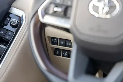 2026 Toyota LAND CRUISER 缩略图 19