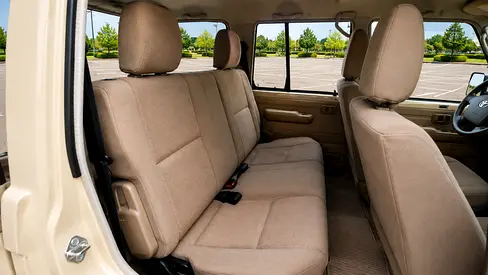 2023 Toyota LAND CRUISER 70 SERIES — миниатюра 8