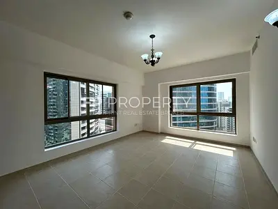 Spacious 2-Bedroom | Family Building