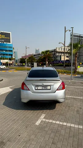 2019 Nissan VERSA 照片 13