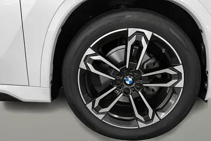 2025 BMW X1 缩略图 12