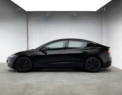 2025 Tesla MODEL 3 — фото 2
