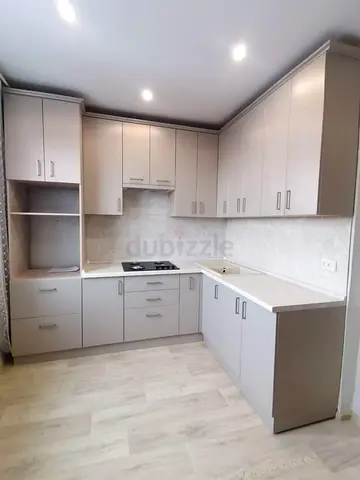 L-shaped fitted kitchen cabinets – used, good condition