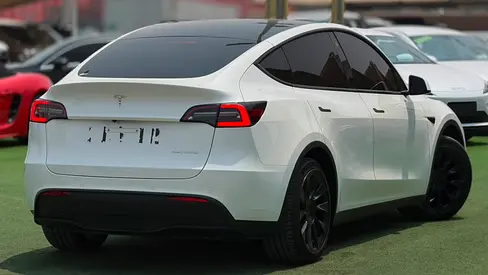 صورة 4 لـ 2022 Tesla MODEL Y