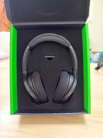 Razer Barracuda Wireless Gaming Headset