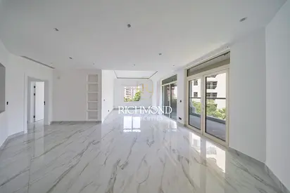 Fully Upgraded | Modern Finish | Spacious