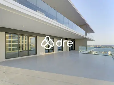 Luxury 3BR Apartment | Seagate Mina Rashid
