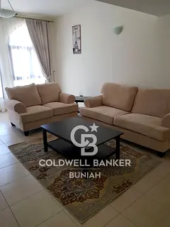 Vacant Modern 1-Bedroom Apartment with Balcony & Natural Light