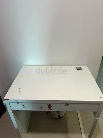 Small white study/computer table with cable hole - used