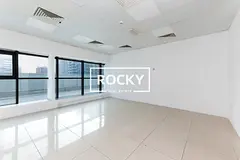 Fitted | Close to Metro | Spacious Layout