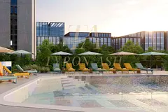 Bright & Modern | Pool View | Luxury Hotel Apartment