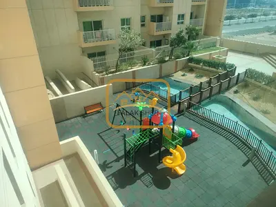 جاهزة 3 غرف نوم + غرفة خادمة -100,000/-