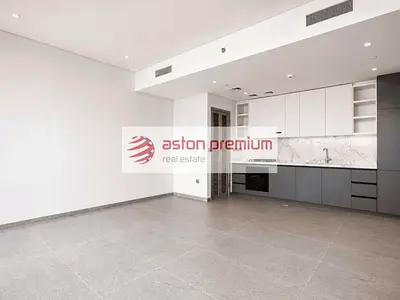 Spacious Layout Studio| Middle Floor |Almost Ready