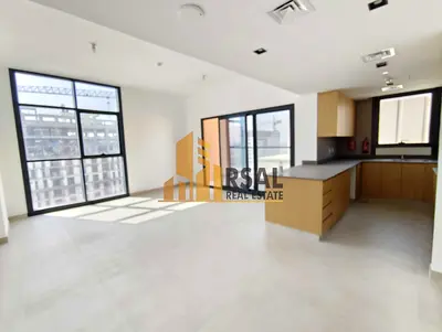 Spacious 3BR Apartment with Balcony in Al Mamsha