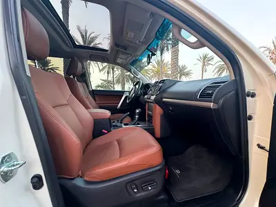2022 Toyota PRADO 照片 6