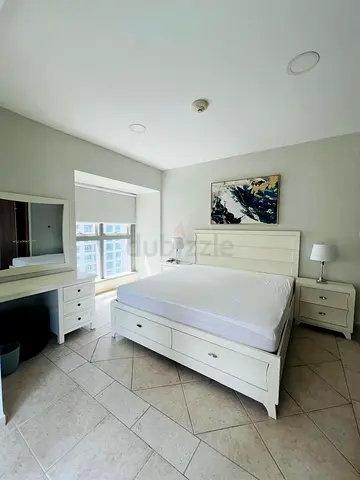 luxury master Room available Princess tower