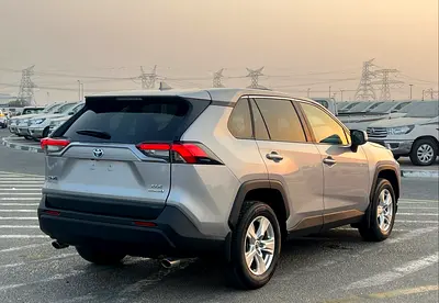 صورة 6 لـ 2021 Toyota RAV 4