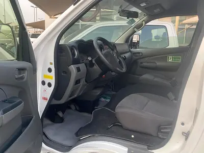 2020 Nissan URVAN thumbnail 12