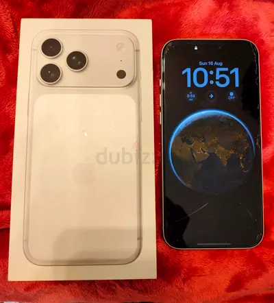 **Apple iPhone 17 Pro Max 512GB – White | International Version | Excellent Condition**