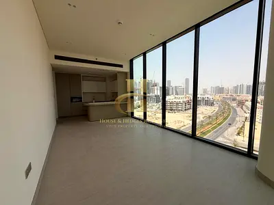 Massive Pool | Garden View | Corner Unit | Panoramic View | Separate Laundry