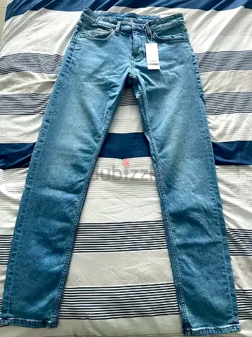 Brand New Jeans - Slim Fit
