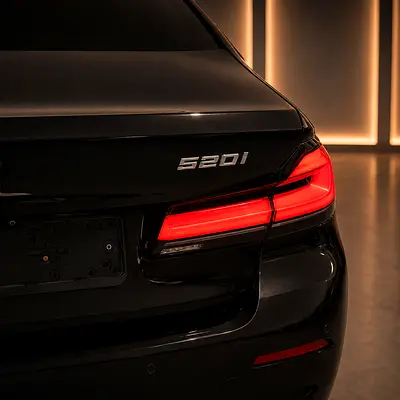 2021 BMW 5-SERIES — миниатюра 9