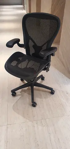 Herman Miller Areon Classic Chairs For Selling