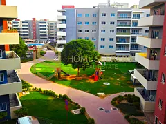Vacant | Luxurious Living | Peaceful Community