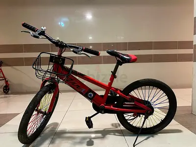 Bike for kids from 8-10 years old. (Negotiable)
