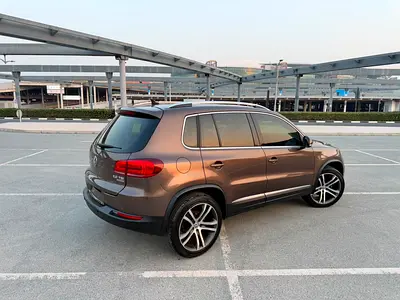 2015 Volkswagen TIGUAN — миниатюра 3