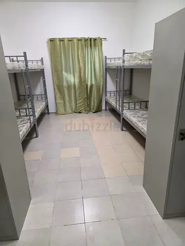 LADIES BED SPACE AVAILABLE