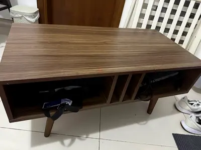 Melo coffee table