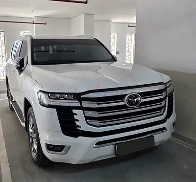 Toyota land cruiser VXR