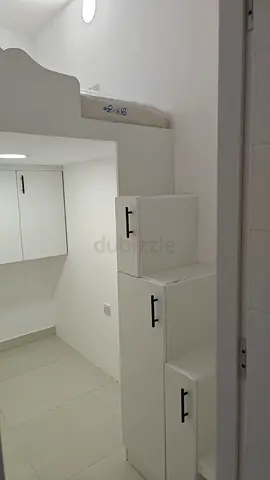 New partition front of Mall of emirates