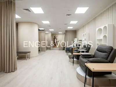 Prime Retail | Fitted Salon | DMCC License